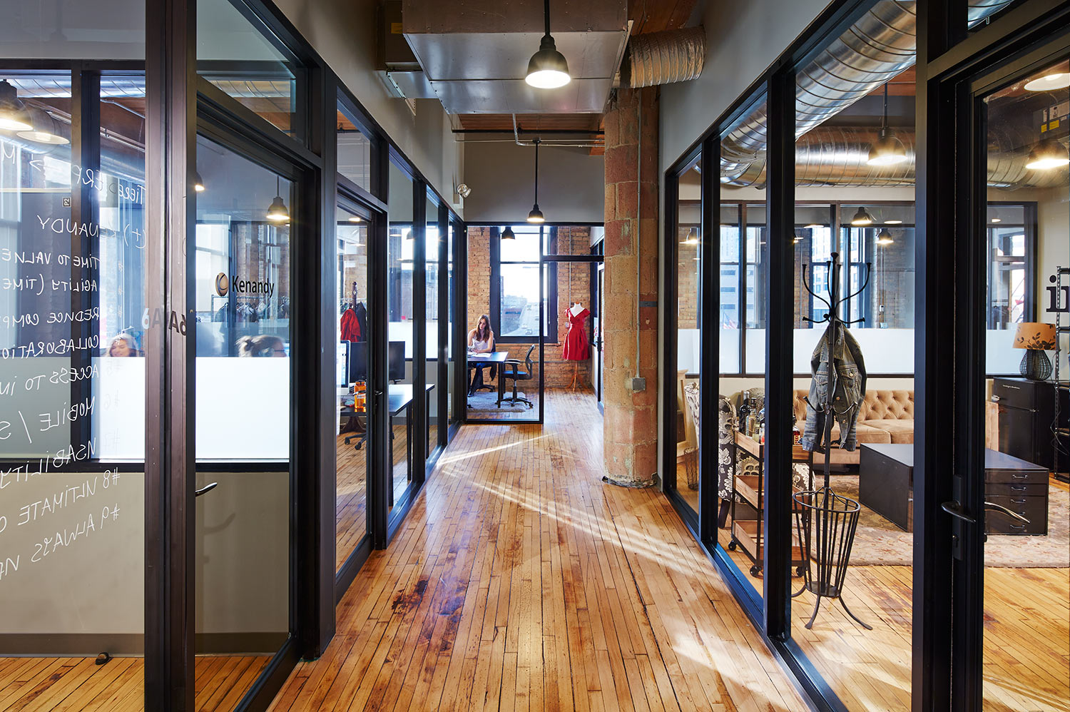 Industrious-Chicago_Private-Offices.jpg